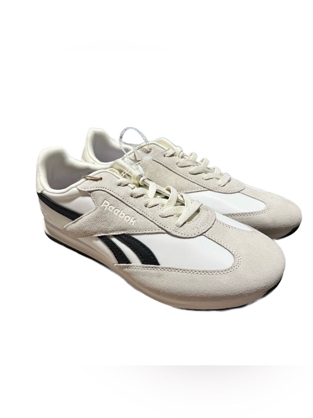 Reebok World 70 Men's 11 Low Top Sneaker Lace Up Casual Suede Chalk Black NWT